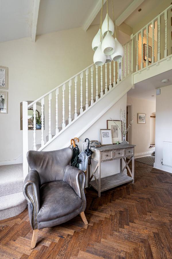 Stunning Country Cottage Pool in Wharfedale Bagian luar foto